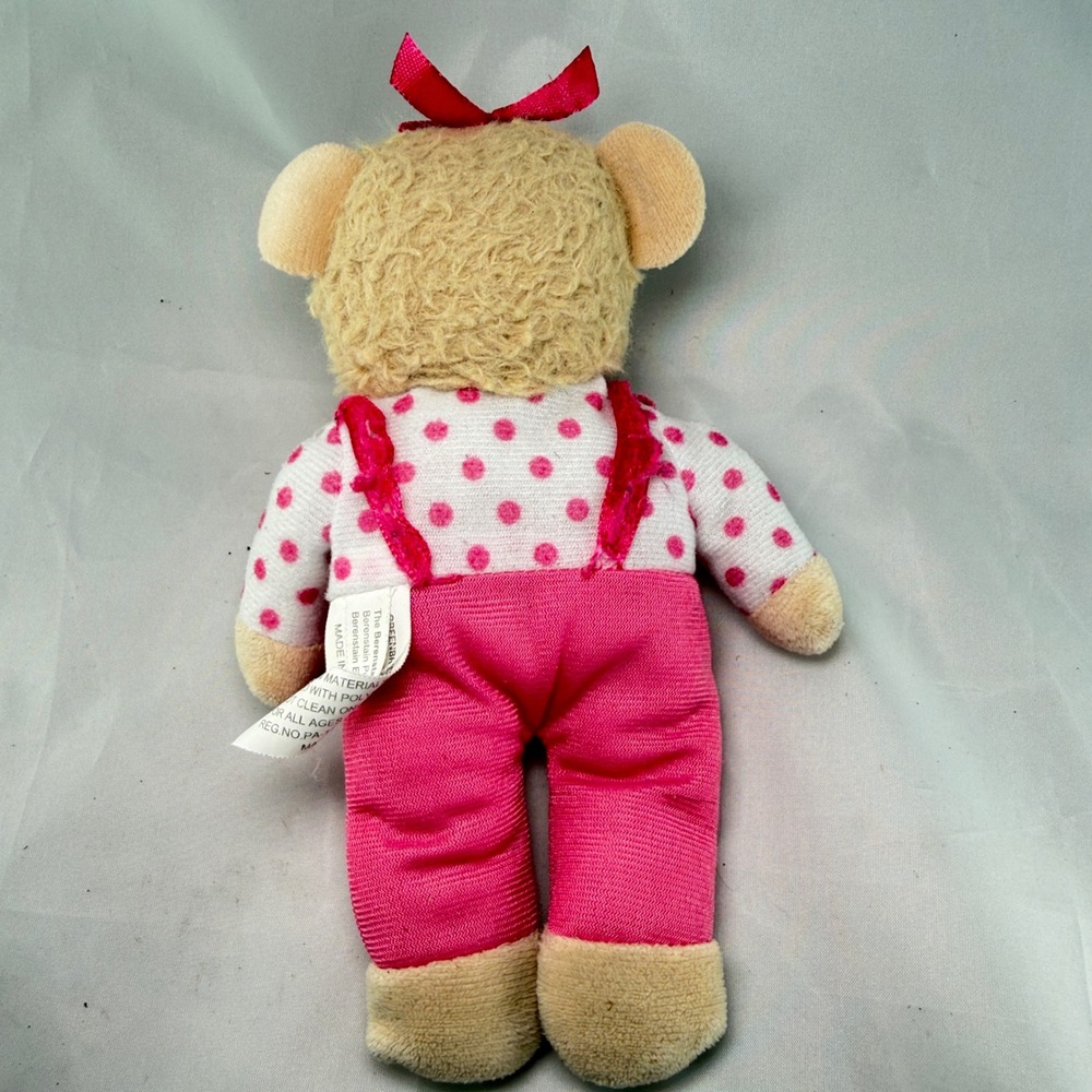 The Berenstain Bears Sister Bear Plush 8" Pink Polka Dot Shirt Overalls PBS Kids - Picture 3 of 9